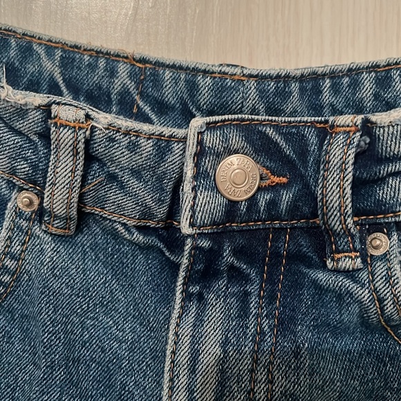 Zara High Waisted Dark Wash Denim Shorts - Picture 2 of 3